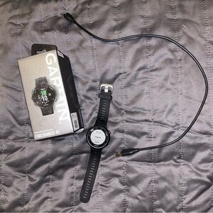 Garmin Forerunner 45 GPS Smartwatch 42mm - Black